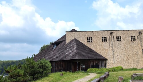 秋野不矩美術館.jpg
