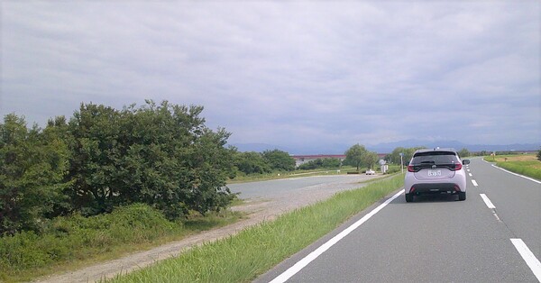 堤防道路.JPG