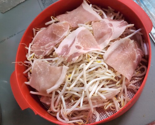 豚肉と蒸す.jpg