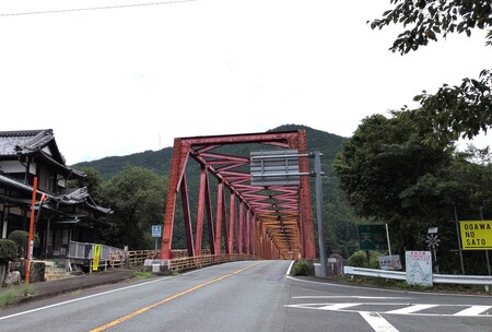 横山のオレンジ橋820.jpeg