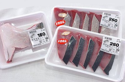 0410akadj4.jpg